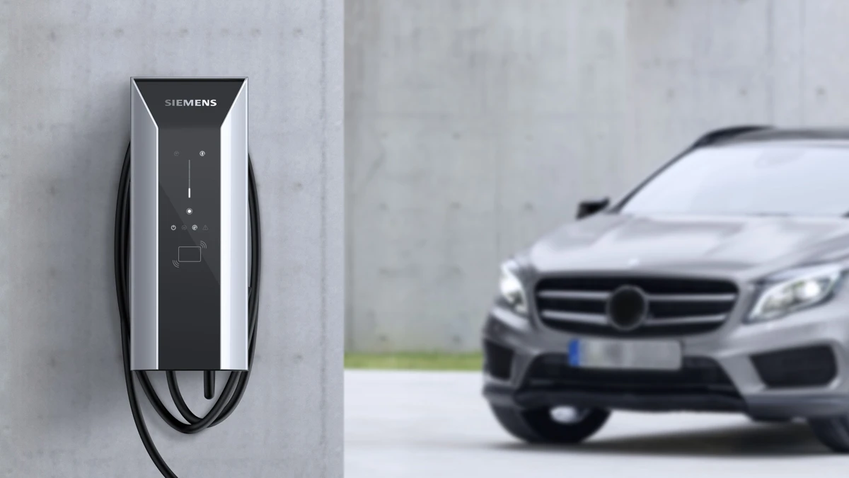 VersiCharge Gen 3 EV charger product photo for Charleston electric vehicle charger installation